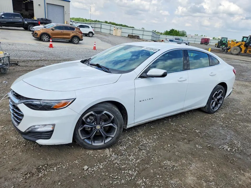 1G1ZD5ST5NF145032