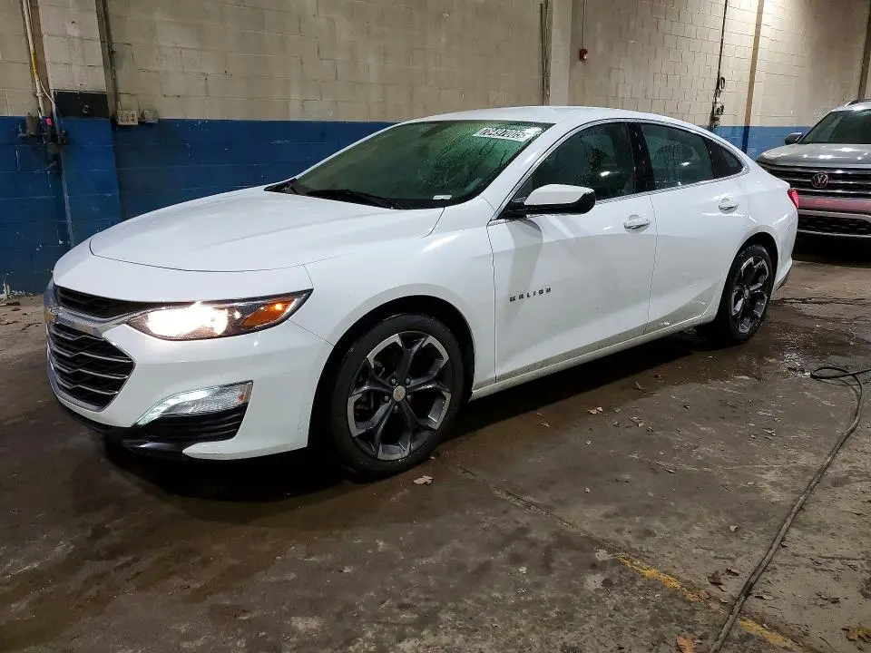 1G1ZD5ST5NF195509