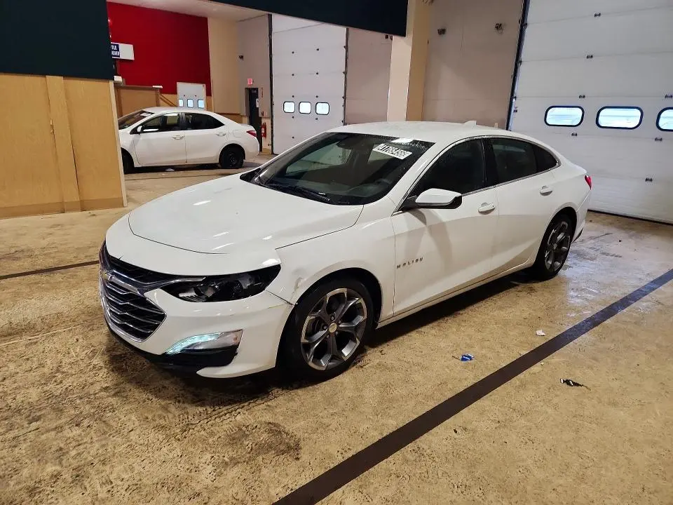 1G1ZD5ST5PF186358