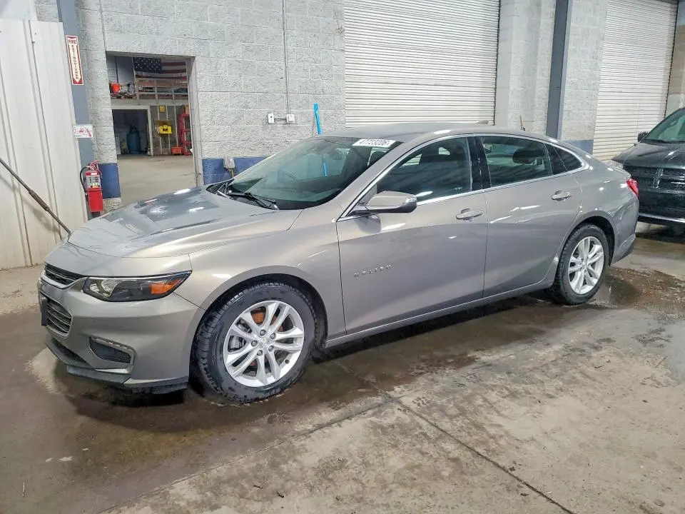1G1ZD5ST6JF108064