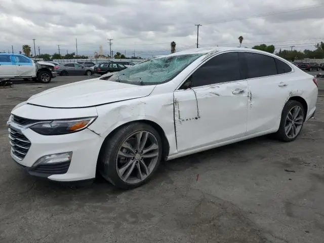 1G1ZD5ST6MF030275