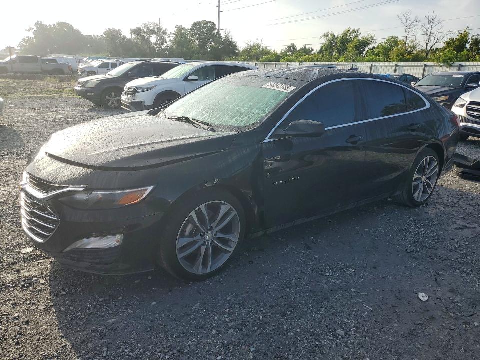 1G1ZD5ST6NF133035