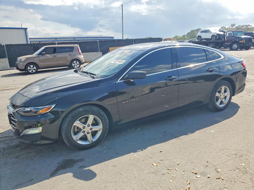 1G1ZD5ST7NF142374
