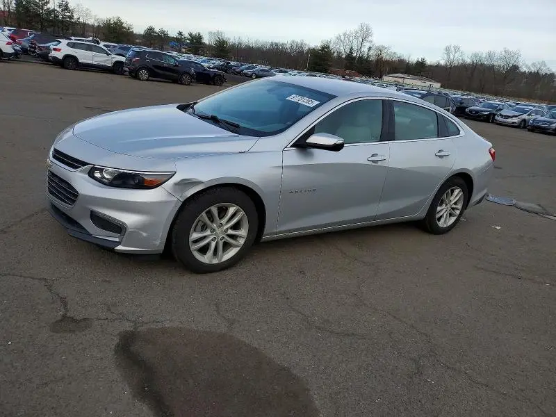 1G1ZD5ST8JF105988