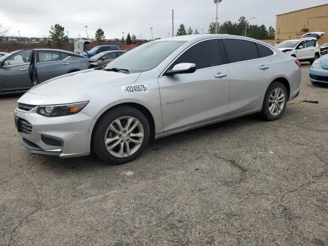 1G1ZD5ST8JF244289
