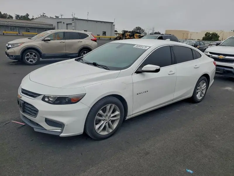 1G1ZD5ST8JF262596