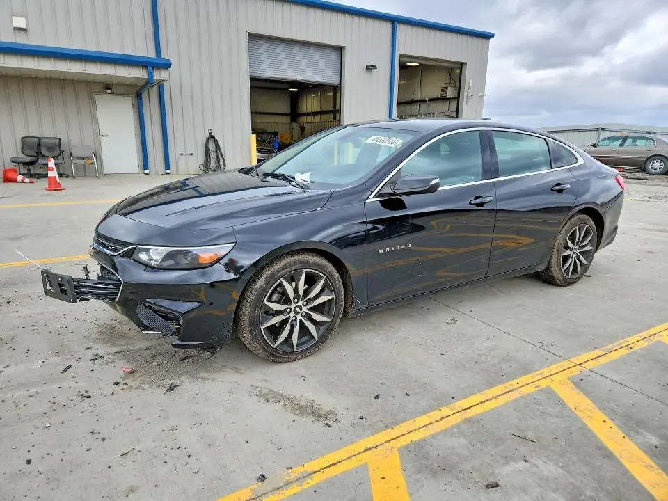 1G1ZD5ST8JF290320
