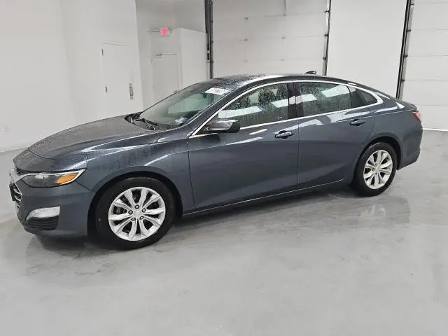1G1ZD5ST8KF152634