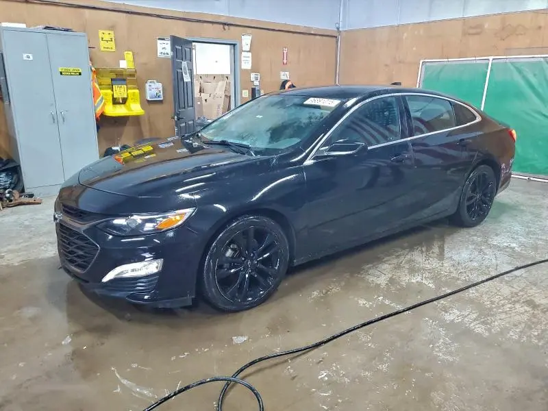 1G1ZD5ST8LF145104