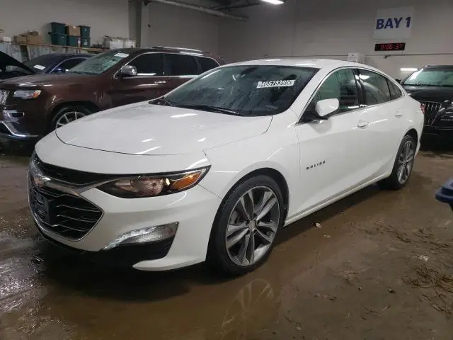 1G1ZD5ST8NF195584