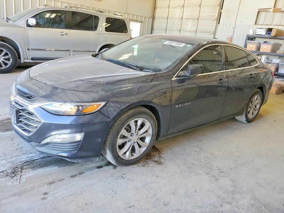 1G1ZD5ST8PF118586