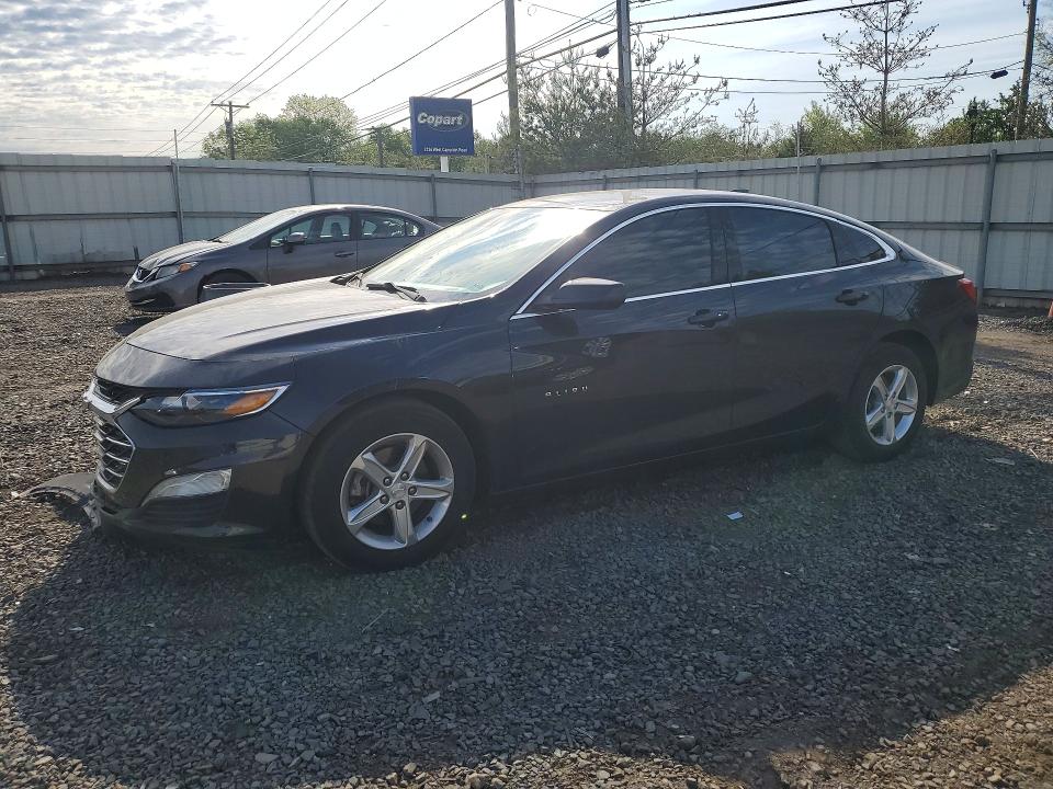 1G1ZD5ST8PF223869