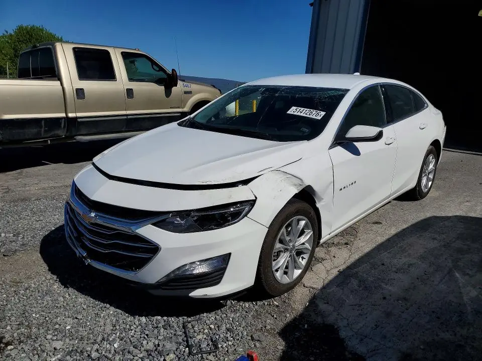 1G1ZD5ST8SF142265