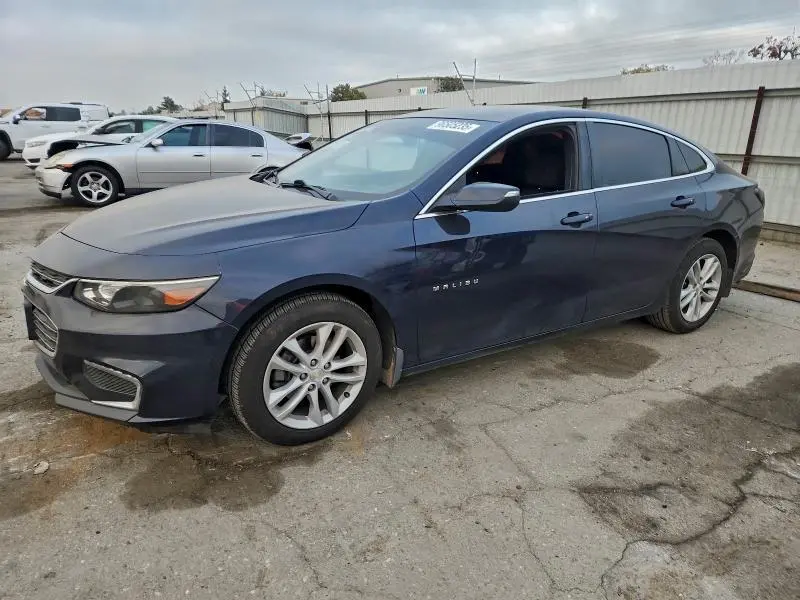 1G1ZD5ST9JF185284