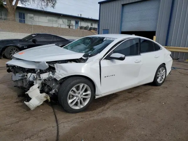 1G1ZD5ST9JF197872