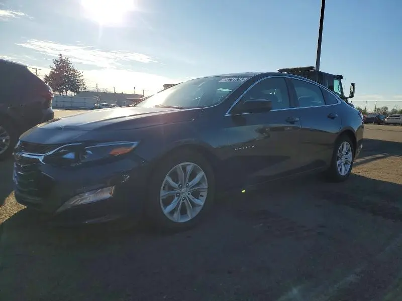 1G1ZD5ST9NF125897