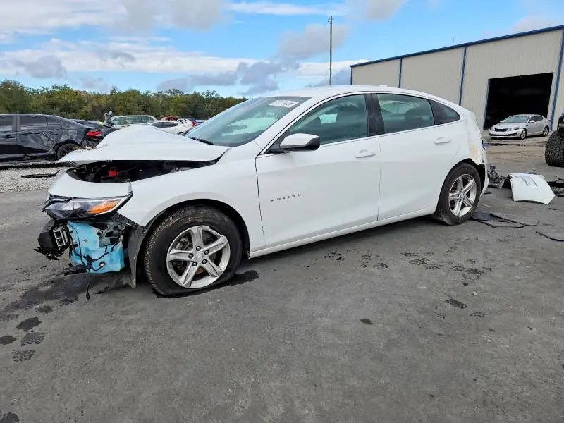 1G1ZD5ST9PF240843