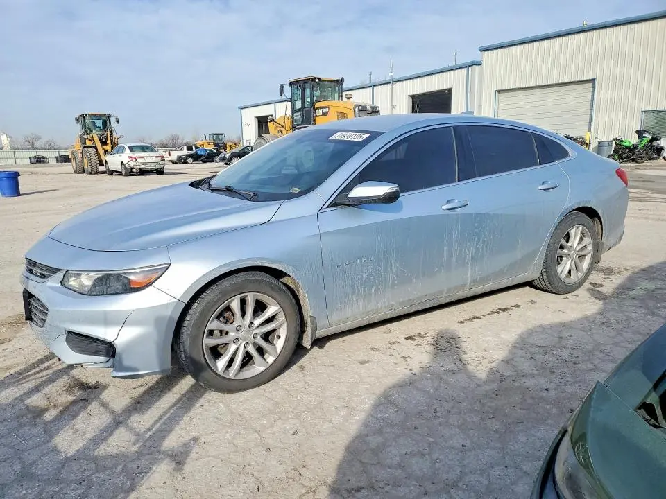 1G1ZE5ST1HF151895