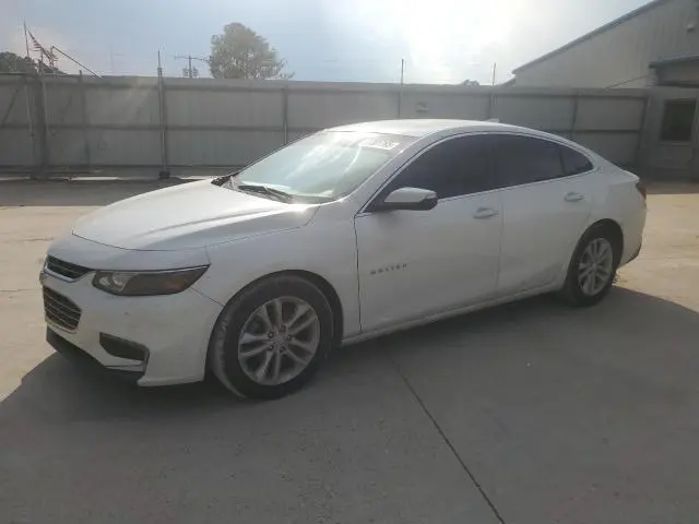 1G1ZE5ST3HF200756
