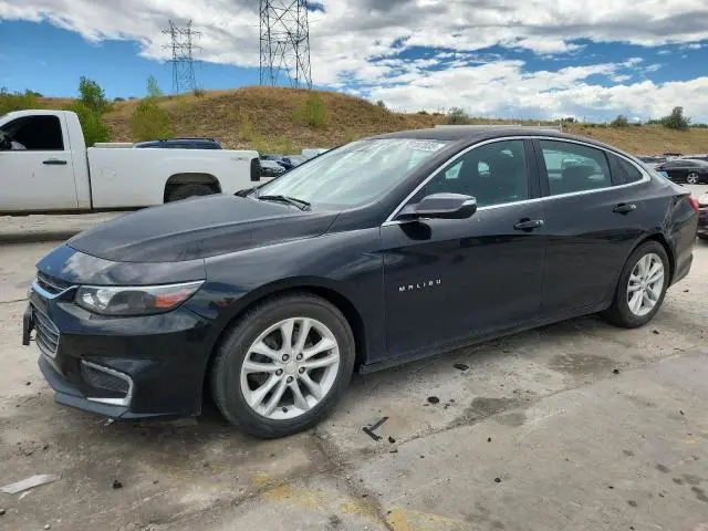 1G1ZE5ST4HF175933