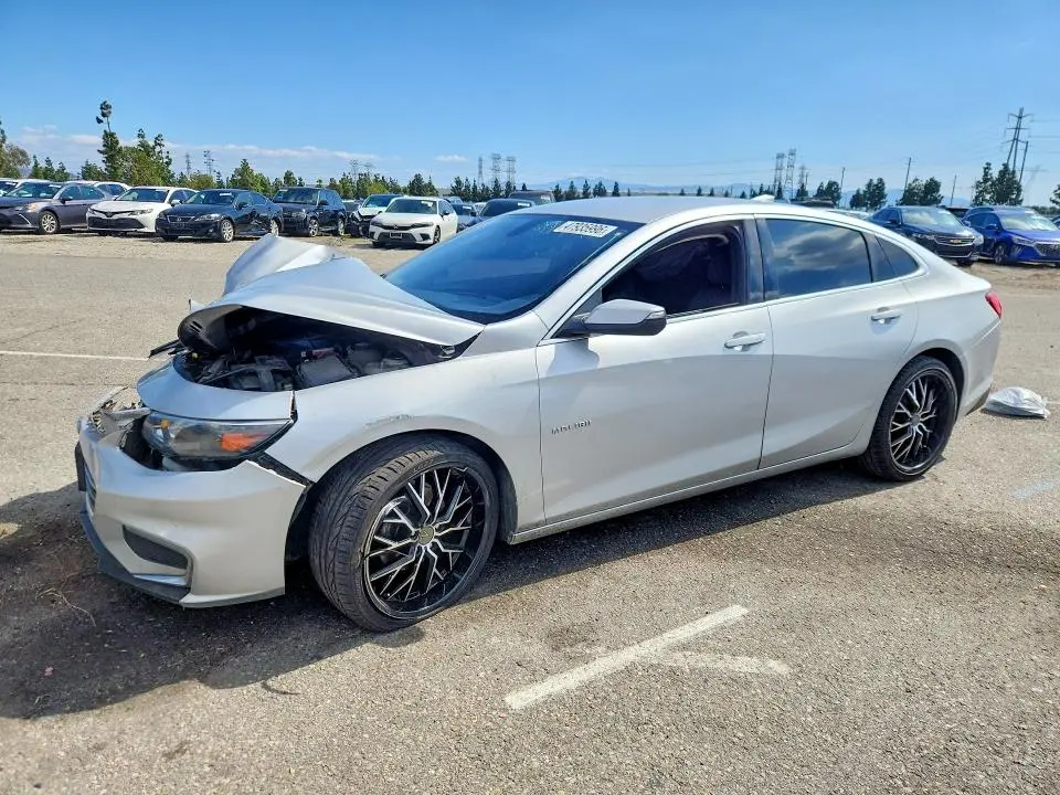 1G1ZE5ST9HF253400