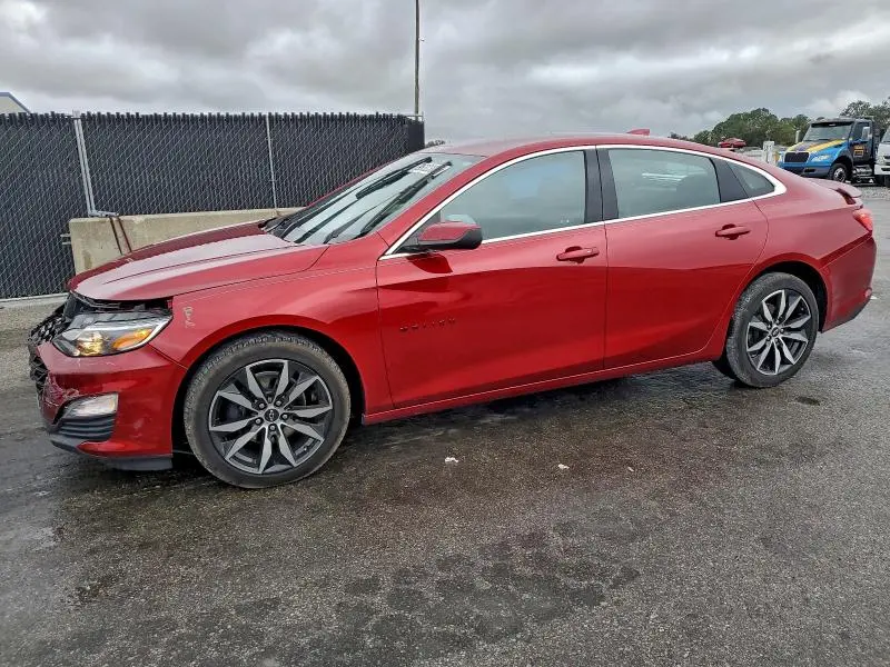 1G1ZG5ST2RF135975
