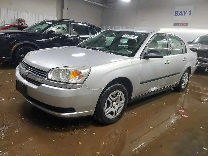 1G1ZS52FX5F200736