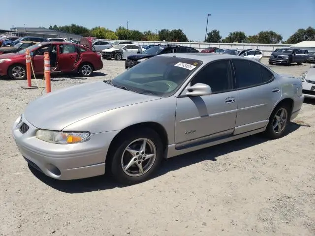 1G2WR5217YF185017