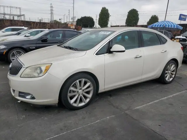 1G4PS5SKXG4101047