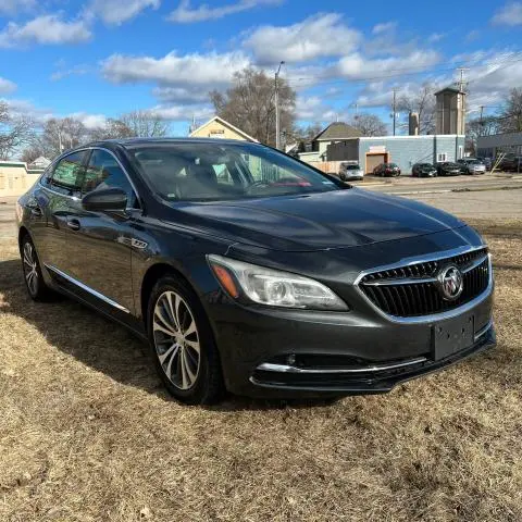 1G4ZR5SS8HU190459