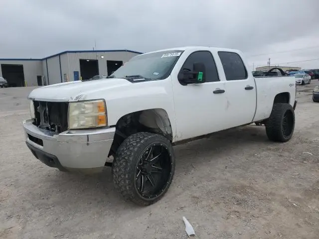 1GC1KXE83CF111925