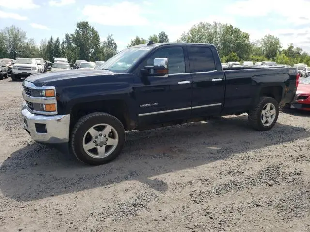 1GC2KWEG3FZ558795