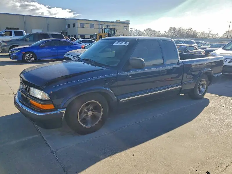 1GCCS19WX18137244