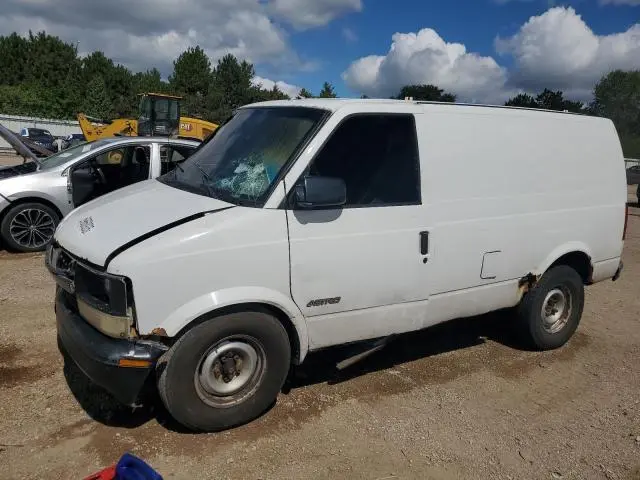1GCDM19W2YB107716