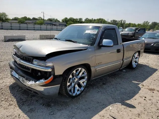 1GCEC14V8XZ123821