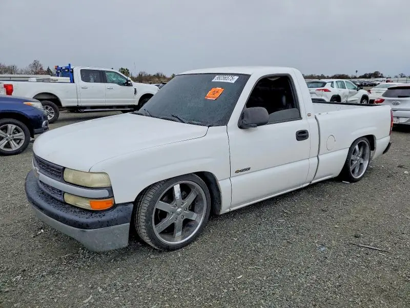 1GCEC14W81Z259432