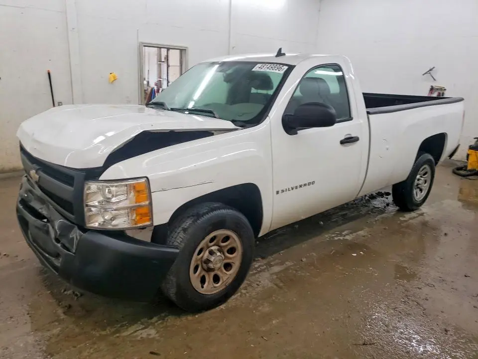 1GCEC14X28Z221701