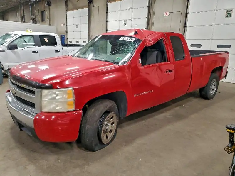 1GCEC19J68E200913