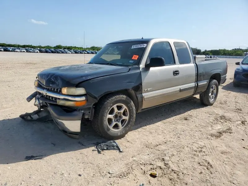 1GCEC19T52Z250610