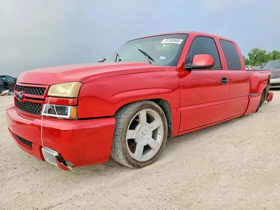 1GCEC19T82Z322674