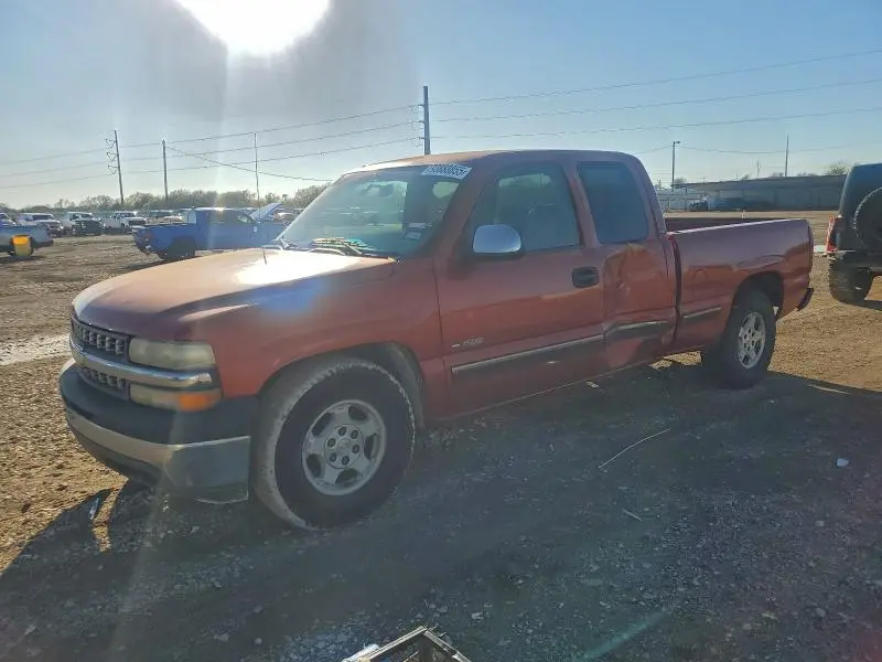 1GCEC19V81Z138884