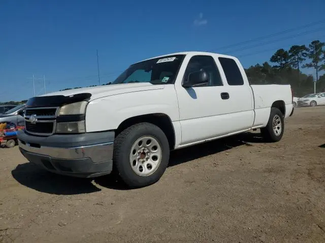 1GCEC19Z76Z205582