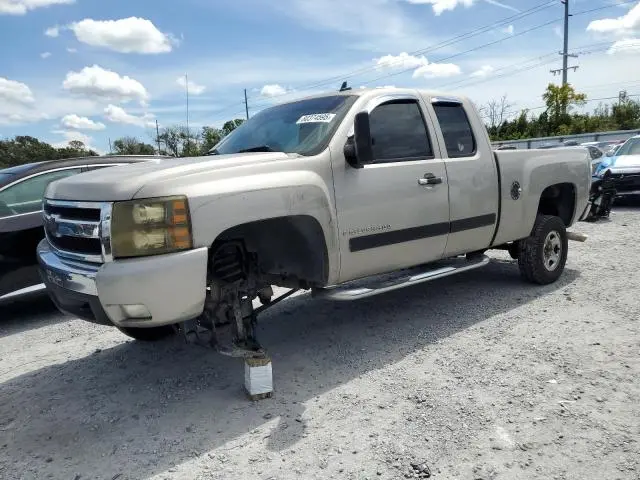 1GCEK19087Z520008