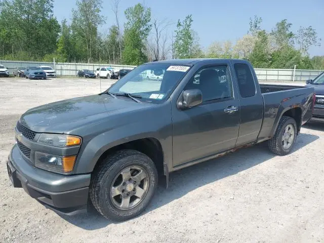 1GCESCF99B8126126