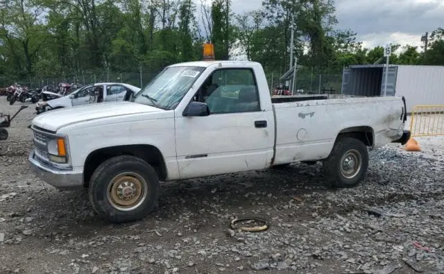1GCGC24R0XR710676