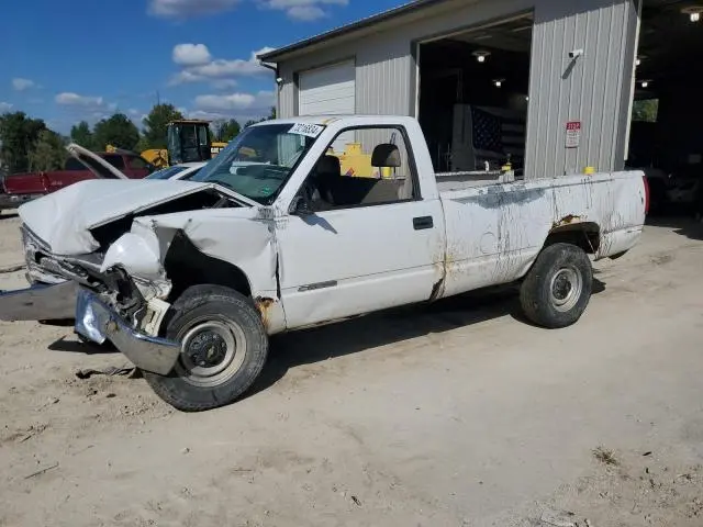 1GCGC24R0XR717997