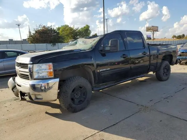 1GCHC23637F556820