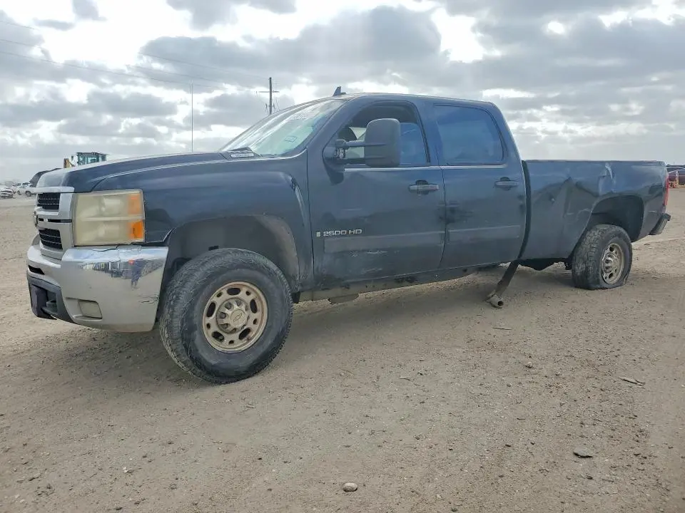 1GCHC23K77F502076