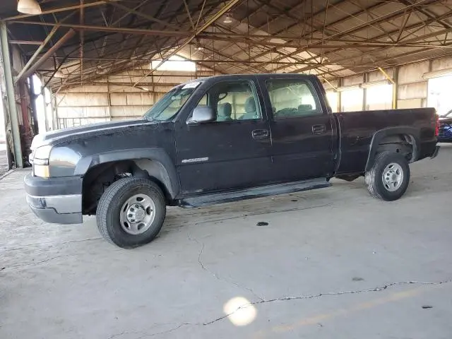 1GCHC23UX5F811183