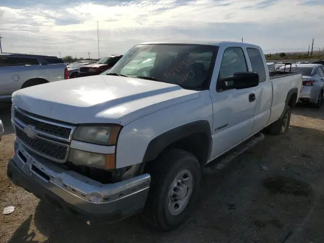 1GCHC29G66E187939